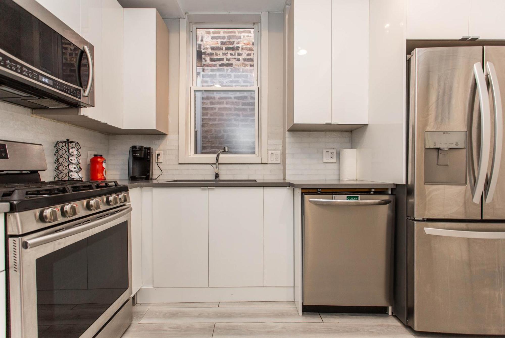 The Double Play - 1 Min Walk To Wrigley! Spacious 2Br - Perfect For Cubs Fans! Chicago Exterior photo