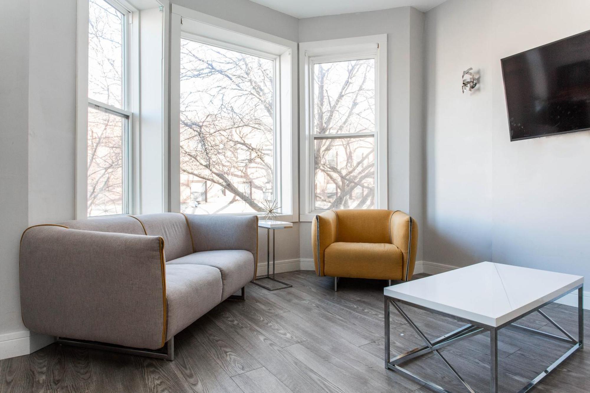 The Double Play - 1 Min Walk To Wrigley! Spacious 2Br - Perfect For Cubs Fans! Chicago Exterior photo